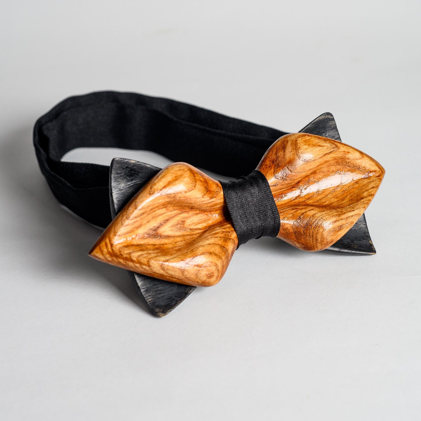 Oak Wood Bow Tie Anniversary Gift for Men, Groomsmen Proposal Wedding Accessories