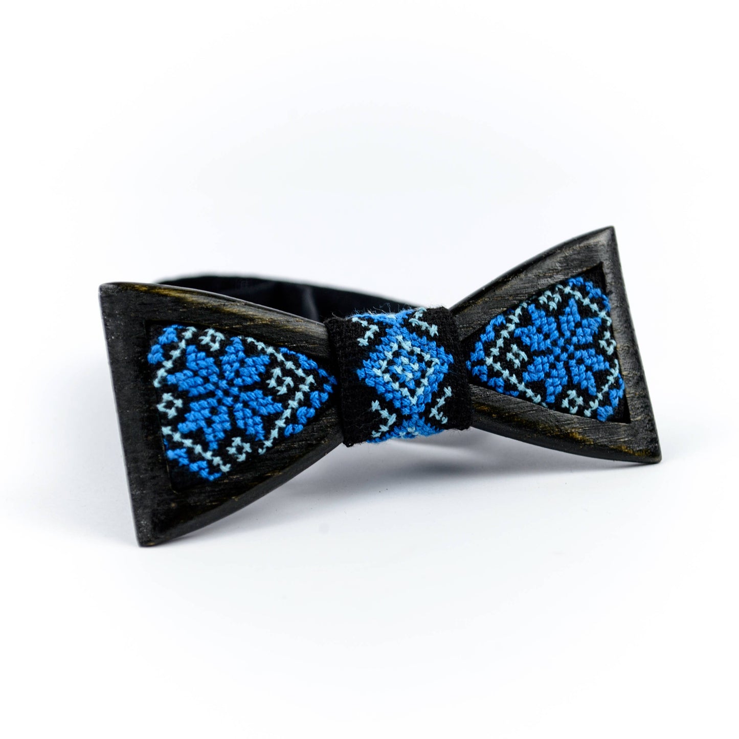 Ukraine Ornament Wooden Bow Tie: Ash Wood, Embroidered