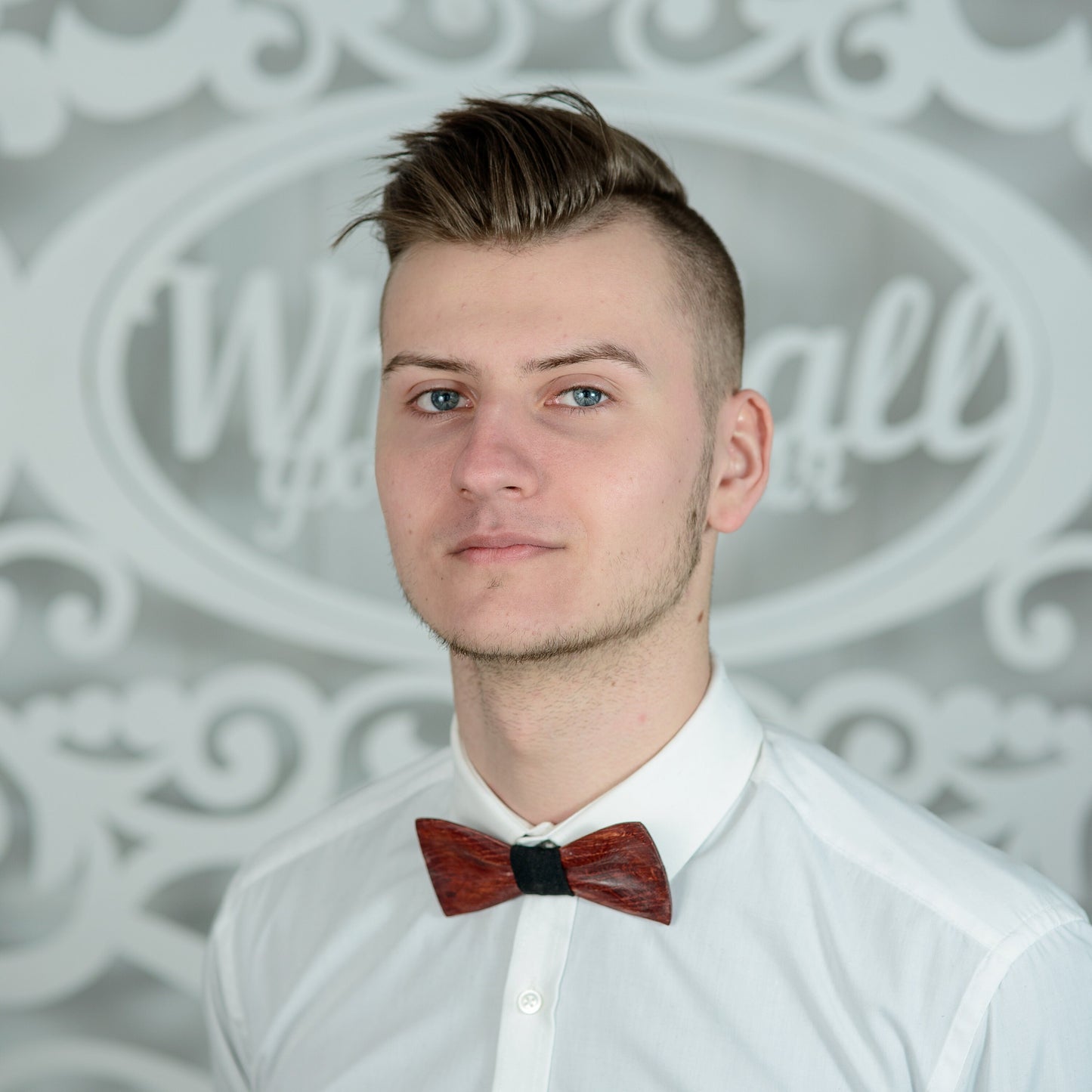 Oak Wood Bow Tie for Men: Wedding Groomsmen Gift Box