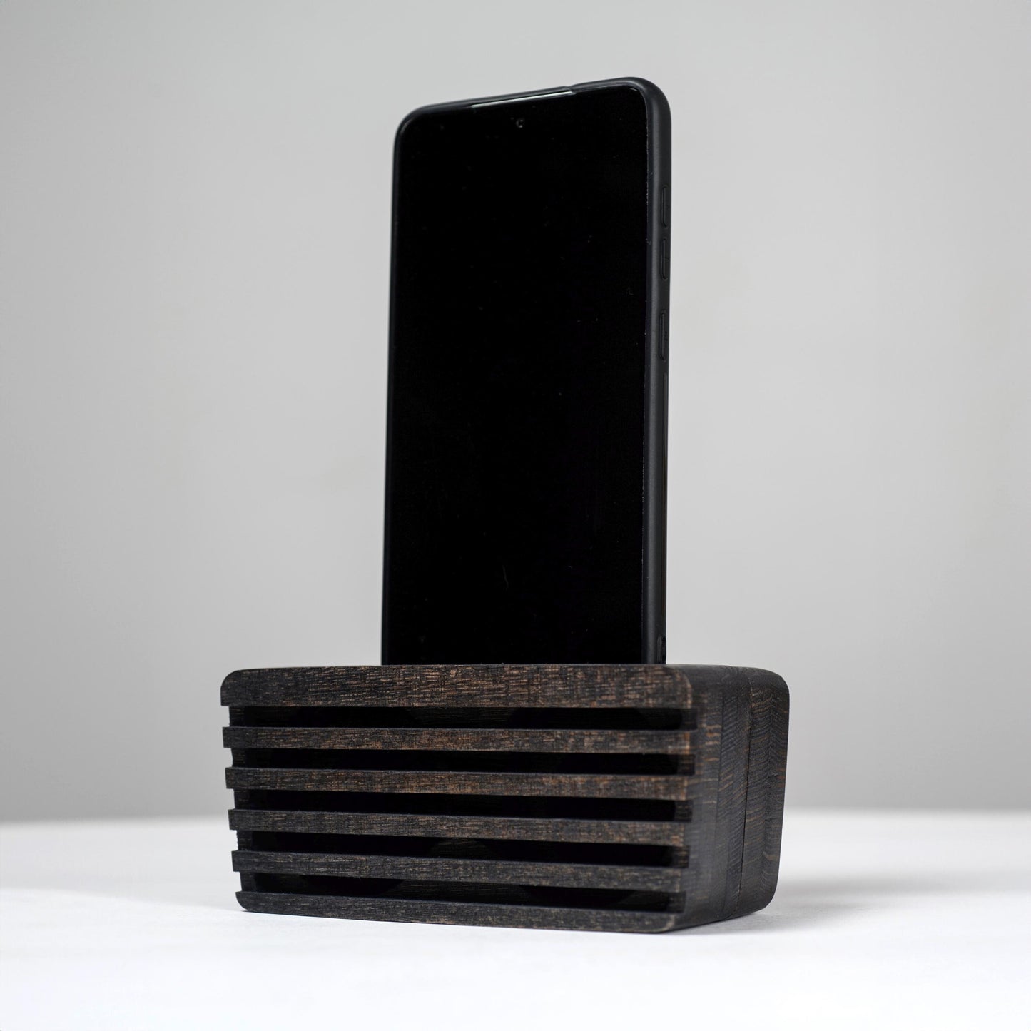 Handmade wooden phone speaker made from ash wood, passive sound amplifier for iPhone and Android.