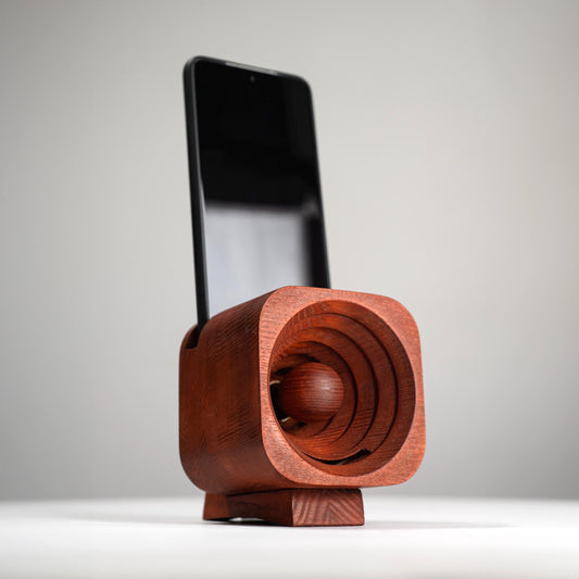 Handmade Wooden Phone Speaker – a stylish and personalized gift.
