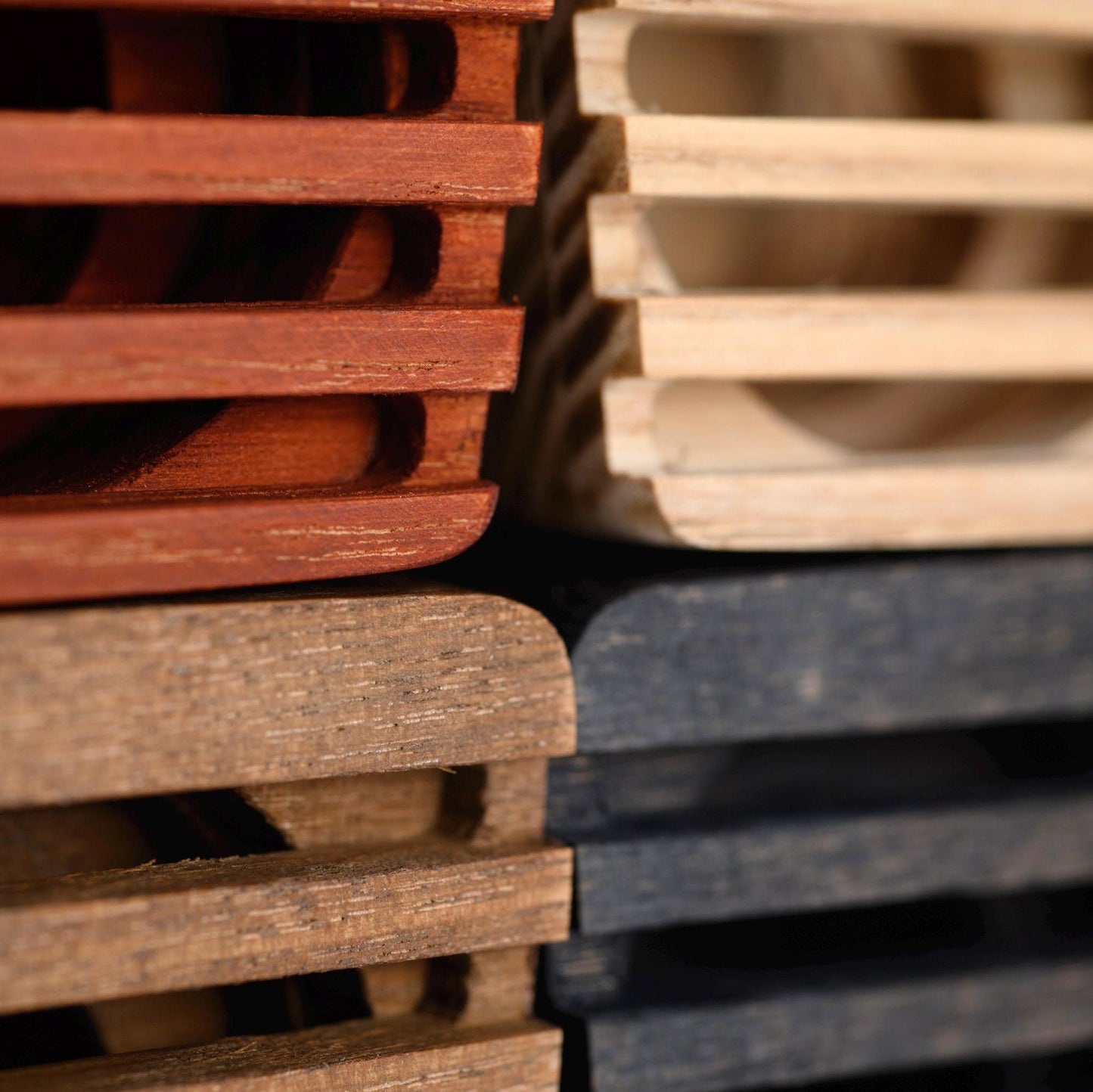 Compact wooden sound amplifier for smartphones, handcrafted and eco-friendly design.