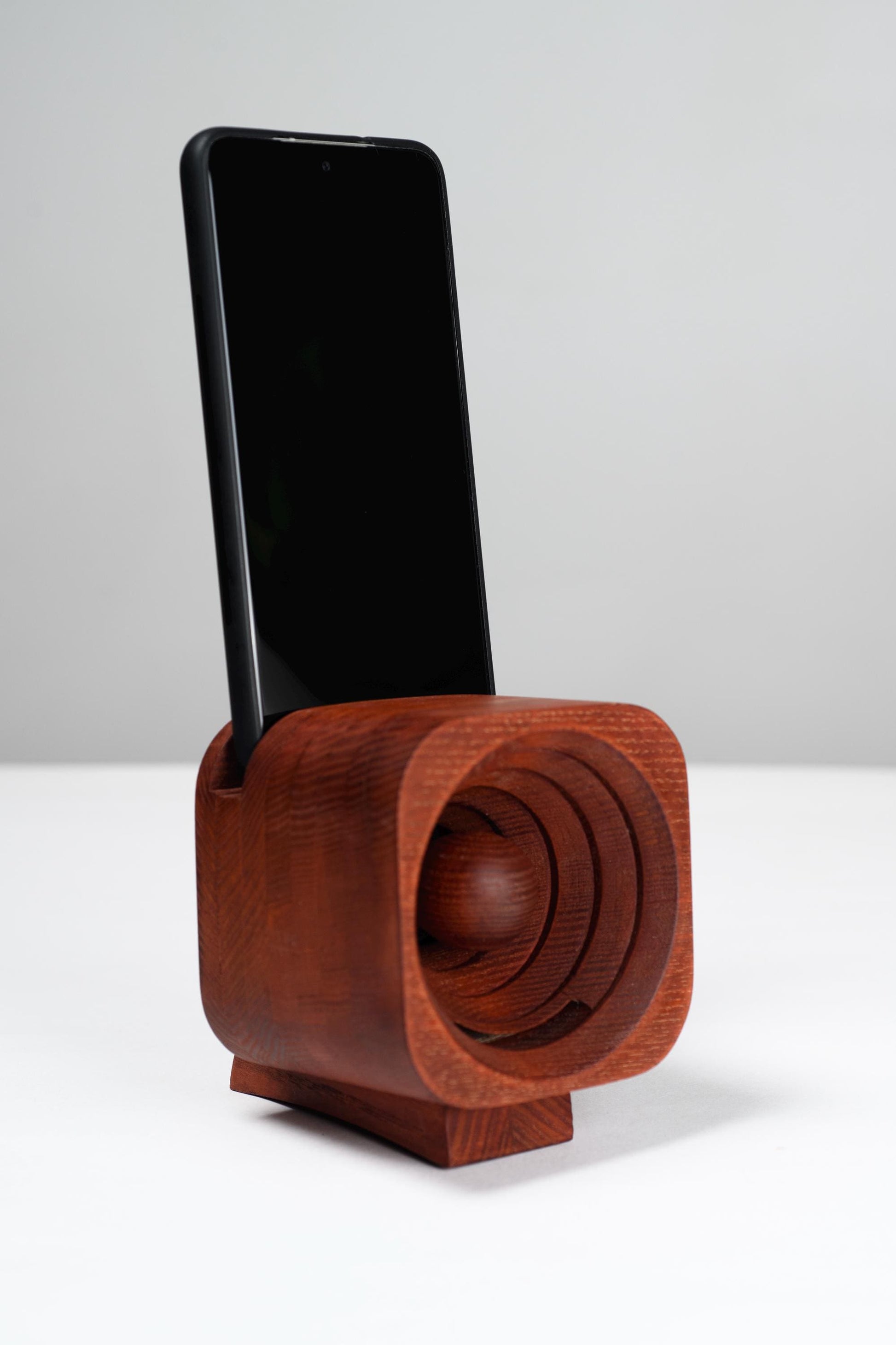 Corporate gift idea – premium handcrafted phone stand for office use.