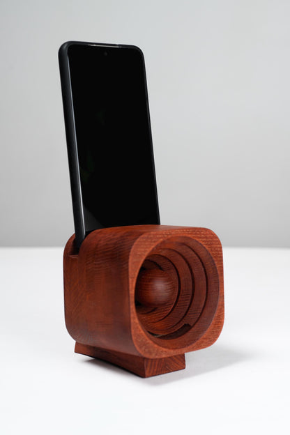 Corporate gift idea – premium handcrafted phone stand for office use.