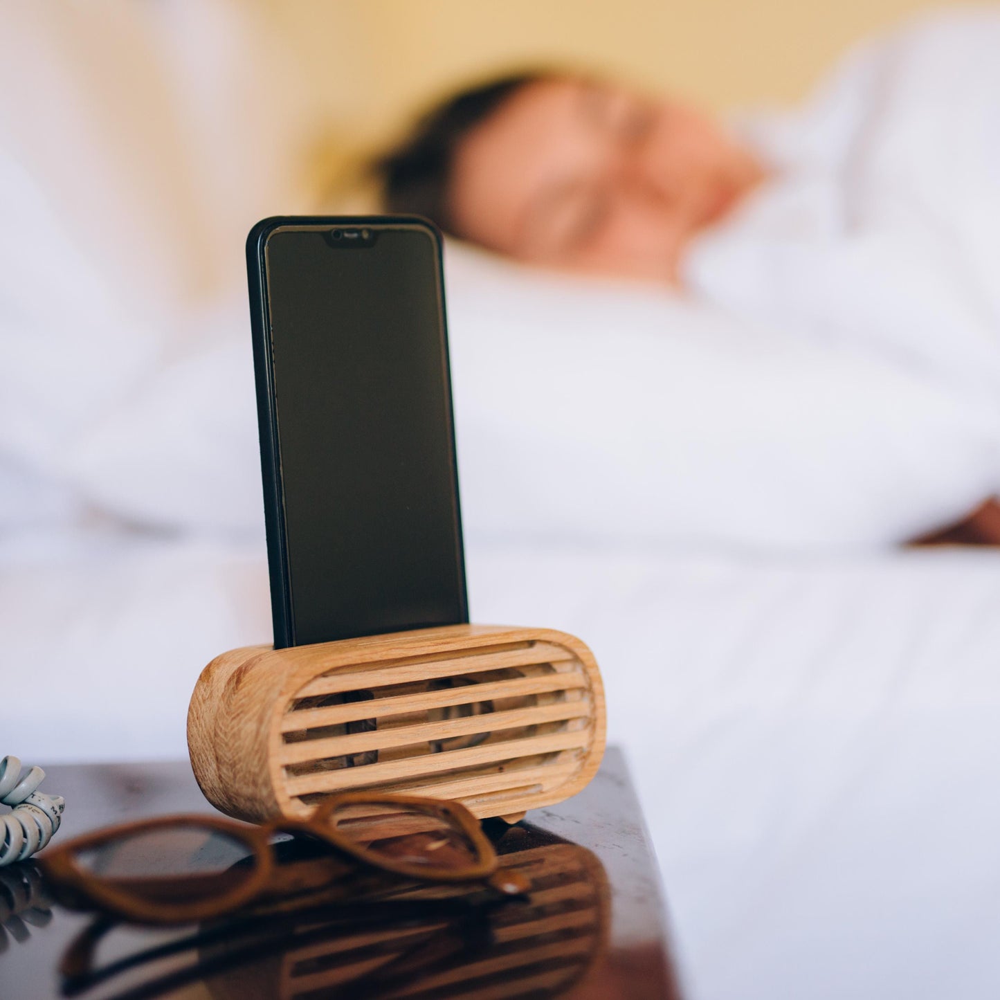 Hands Free Wood Phone Holder for Kitchen and Nightstand, Wooden Desktop Audio Stand