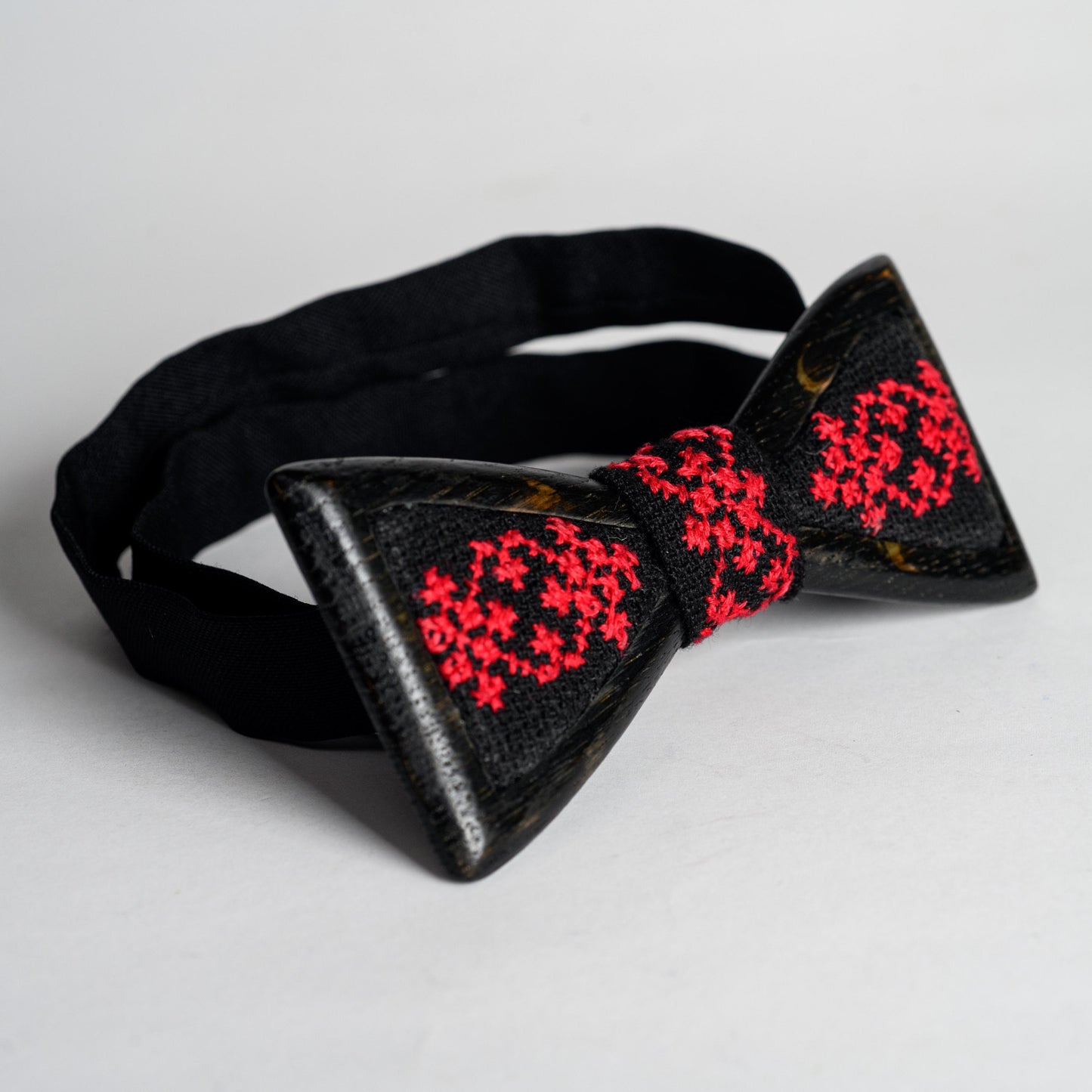 Ethnic Wooden Bow Tie: Ukrainian Ornament, Groomsmen Gift