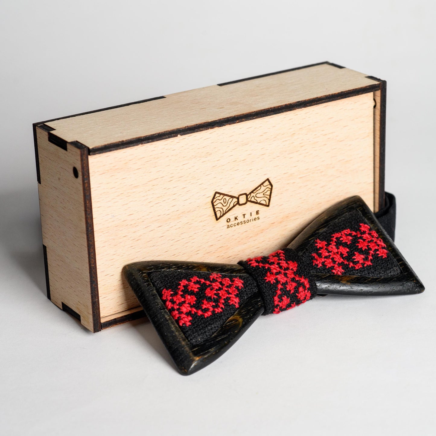 Ethnic Wooden Bow Tie: Ukrainian Ornament, Groomsmen Gift