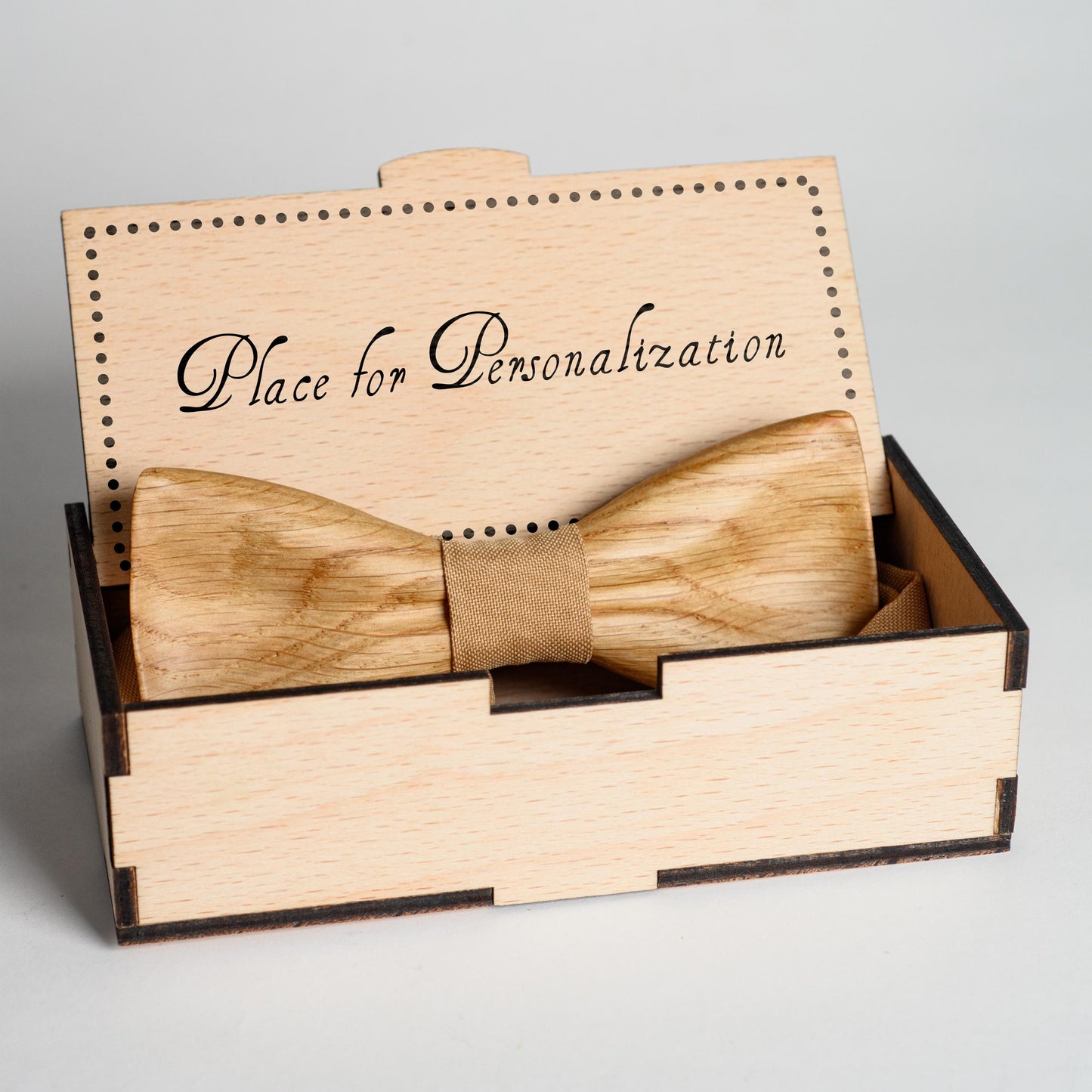 Oak Wood Bow Tie: Groomsmen Wedding Bowtie