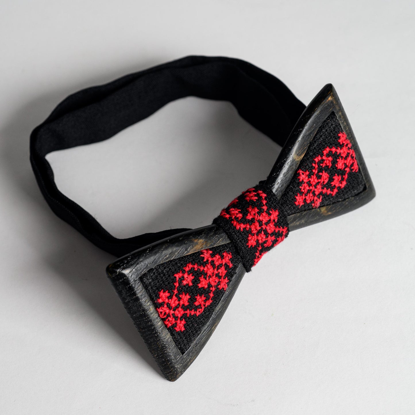 Ethnic Wooden Bow Tie: Ukrainian Ornament, Groomsmen Gift
