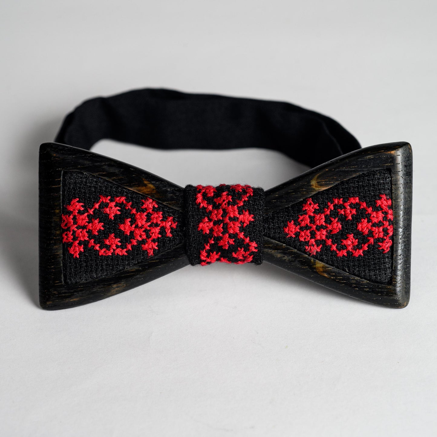 Ethnic Wooden Bow Tie: Ukrainian Ornament, Groomsmen Gift