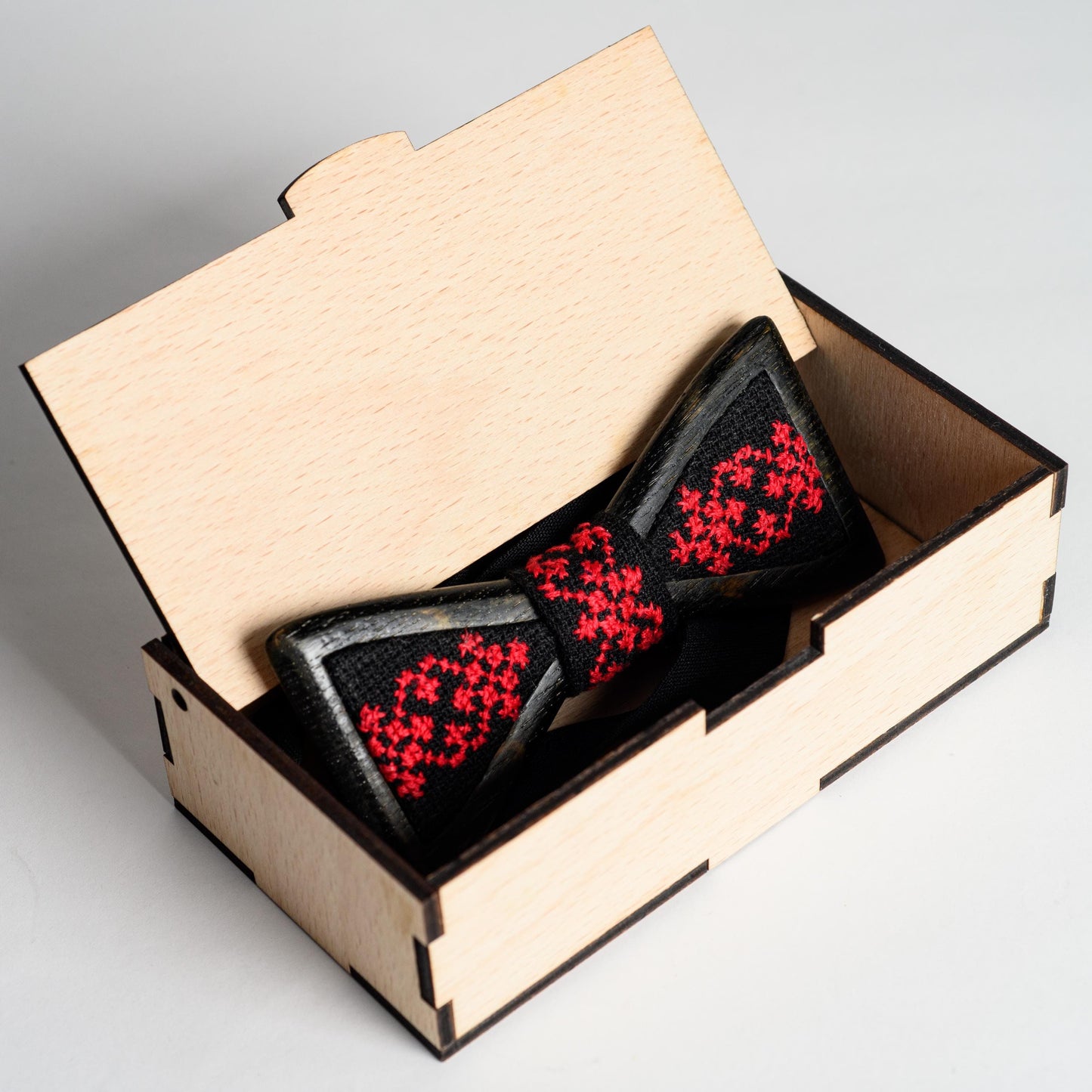 Ethnic Wooden Bow Tie: Ukrainian Ornament, Groomsmen Gift