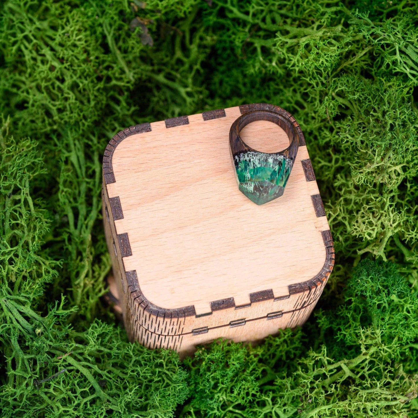 Green Northern Lights Oak Wood Ring, Aurora Borealis Resin Ring