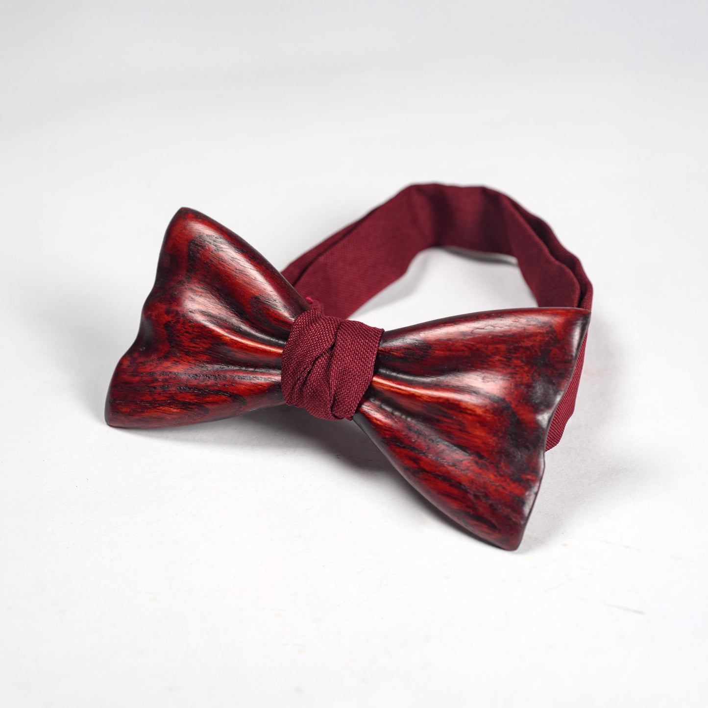 Red Oak Wooden Bow Tie: Personalized Groomsmen Gift