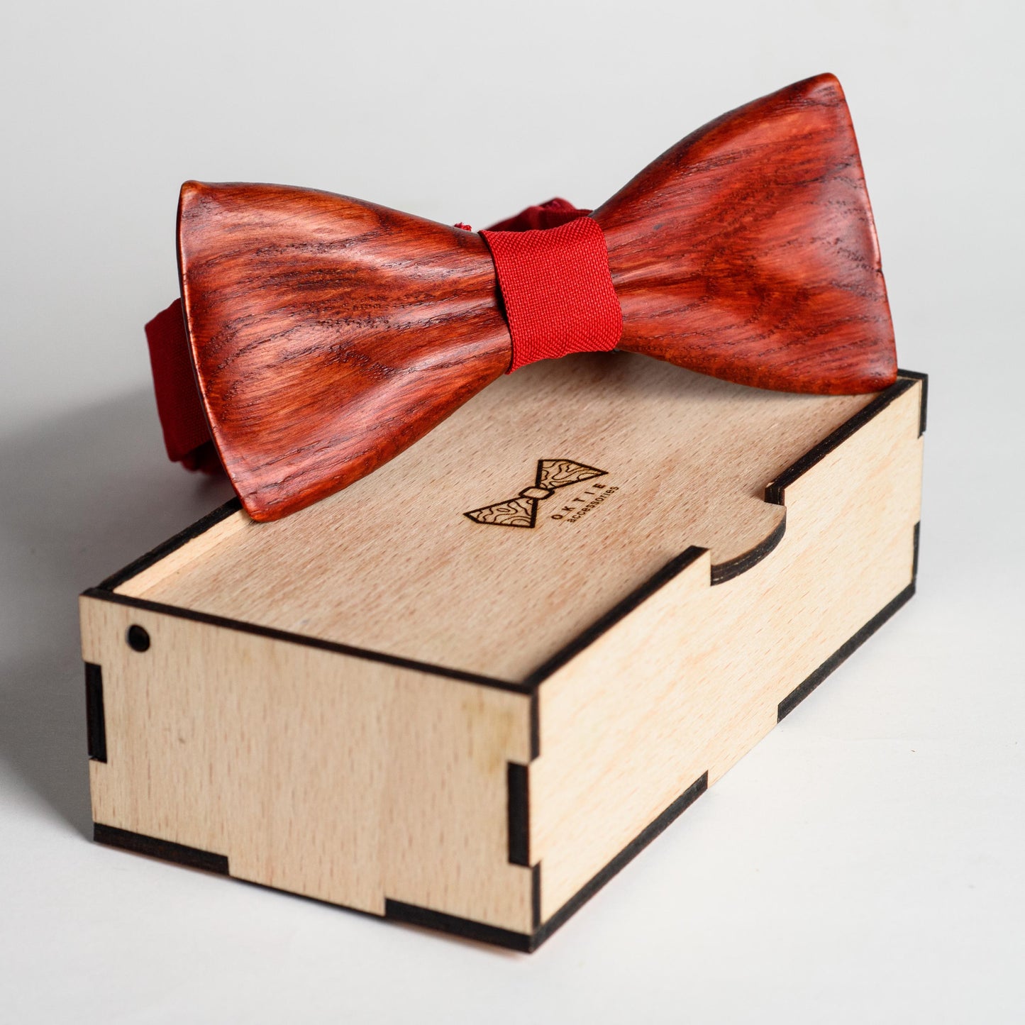 Classic Red Wooden Bow Tie For Men Wedding Accessory