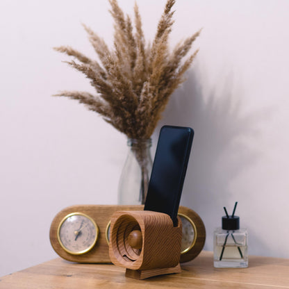 Wooden Phone Speaker Personalized 5th Anniversary Gift for Him - Passive Sound Amplifier