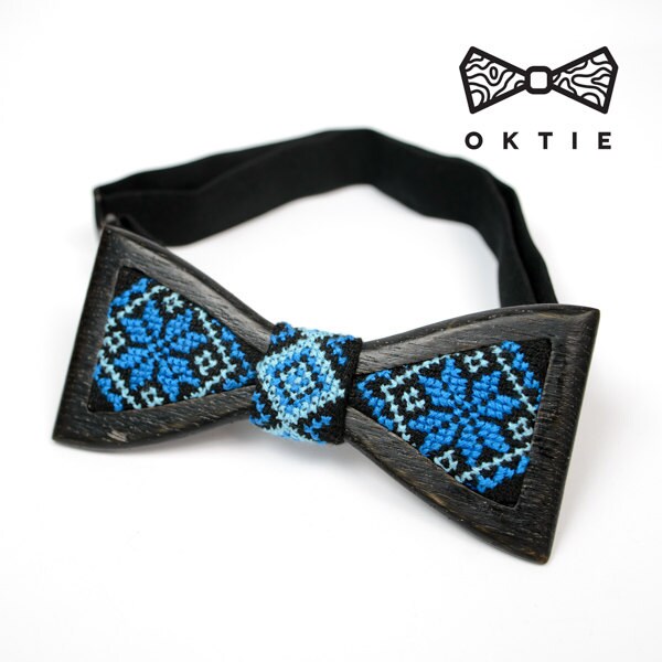 Ukraine Ornament Wooden Bow Tie: Ash Wood, Embroidered